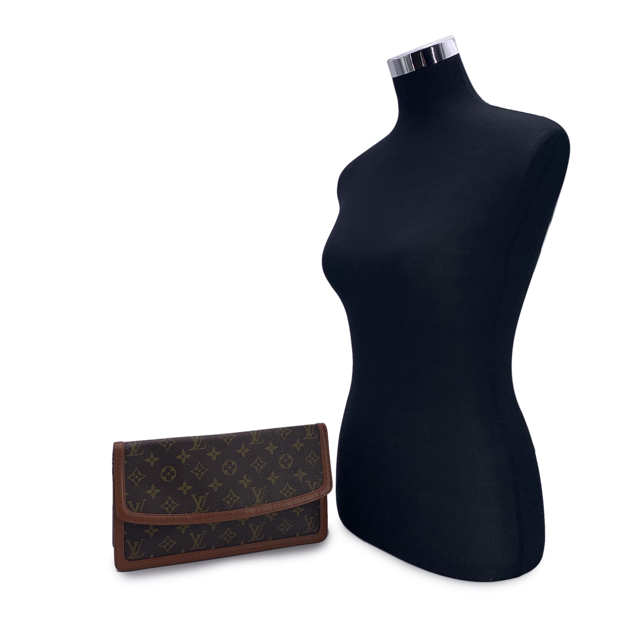 LOUIS VUITTON Clutches Pochette Dame