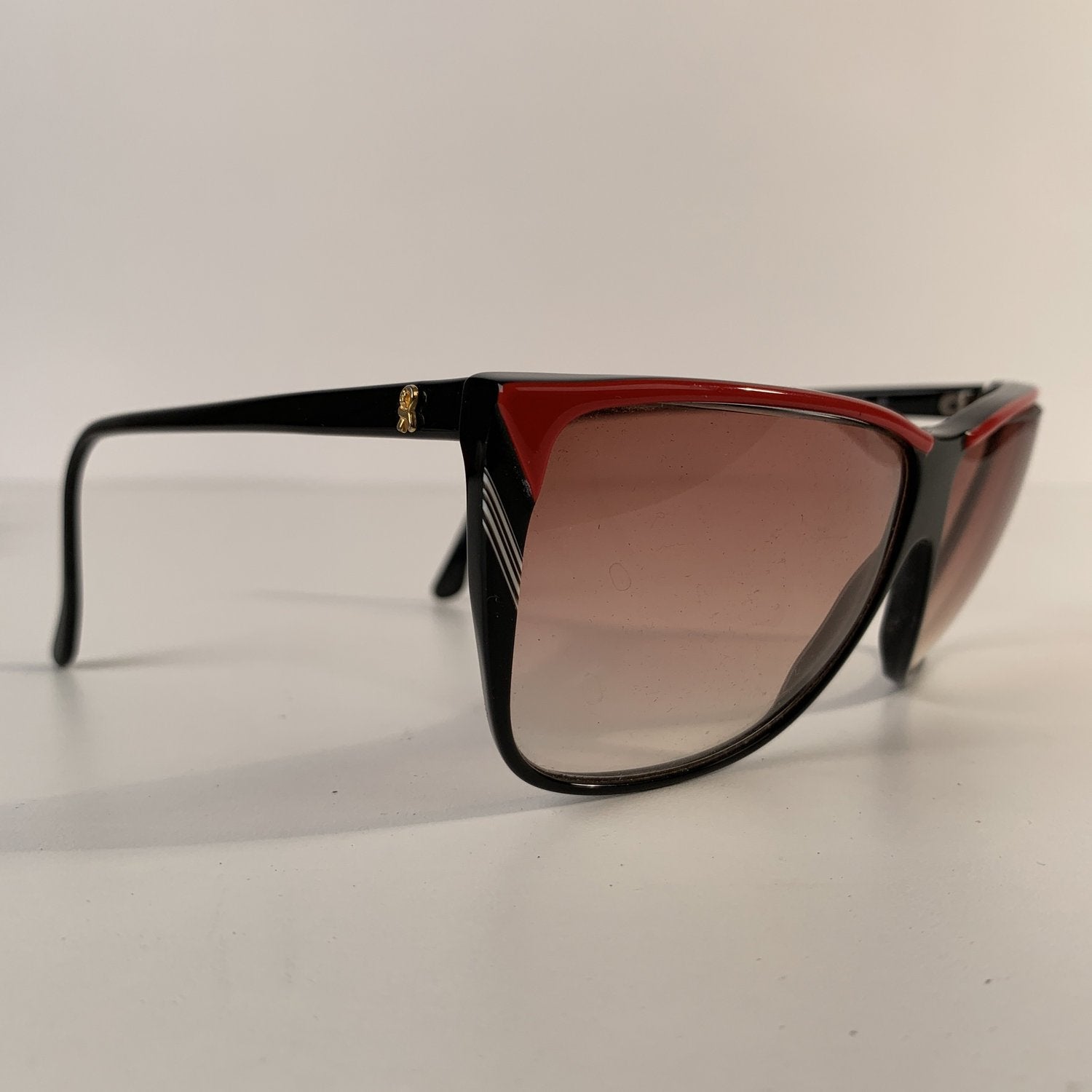 ROBERTA DI CAMERINO Sunglasses R56