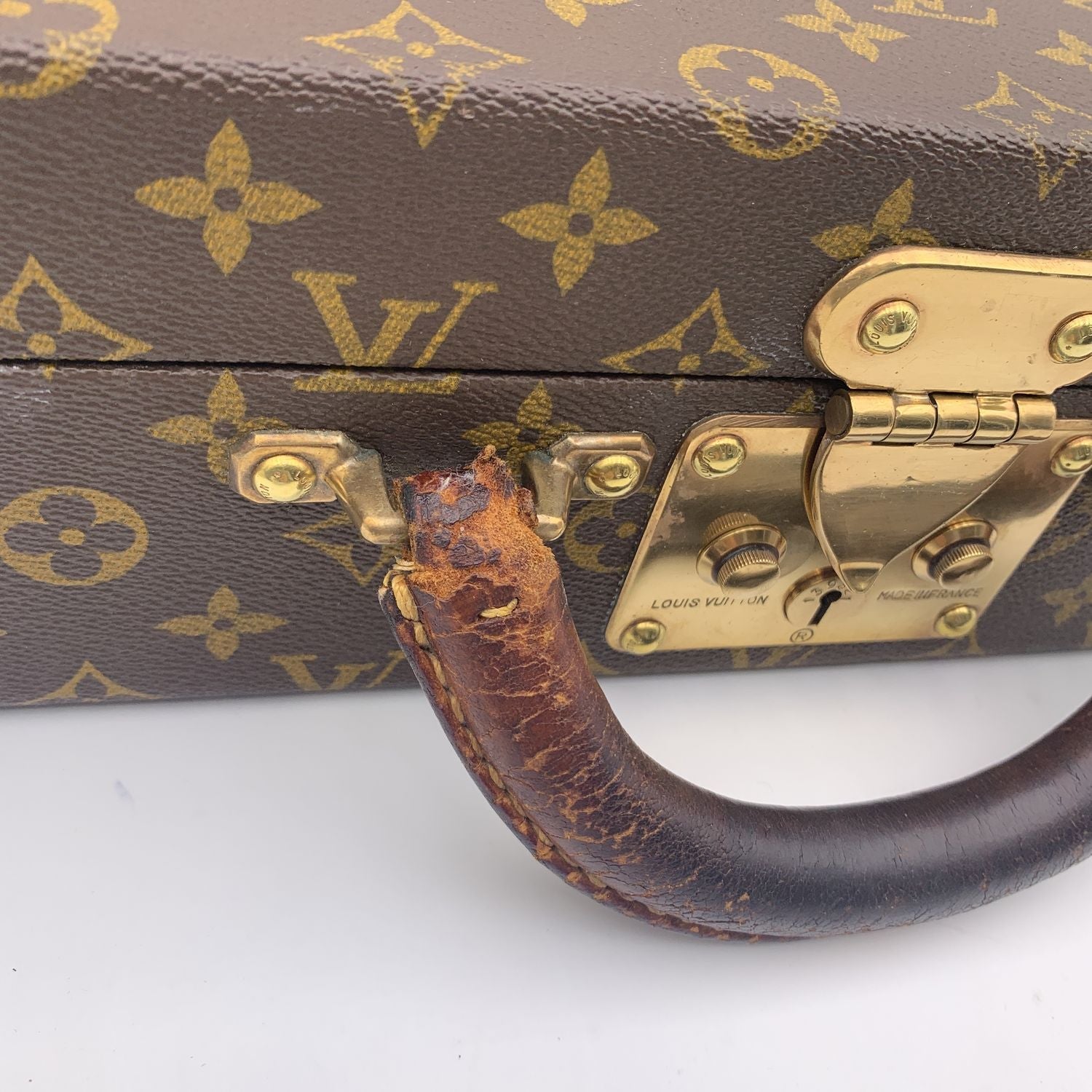 LOUIS VUITTON Briefcases