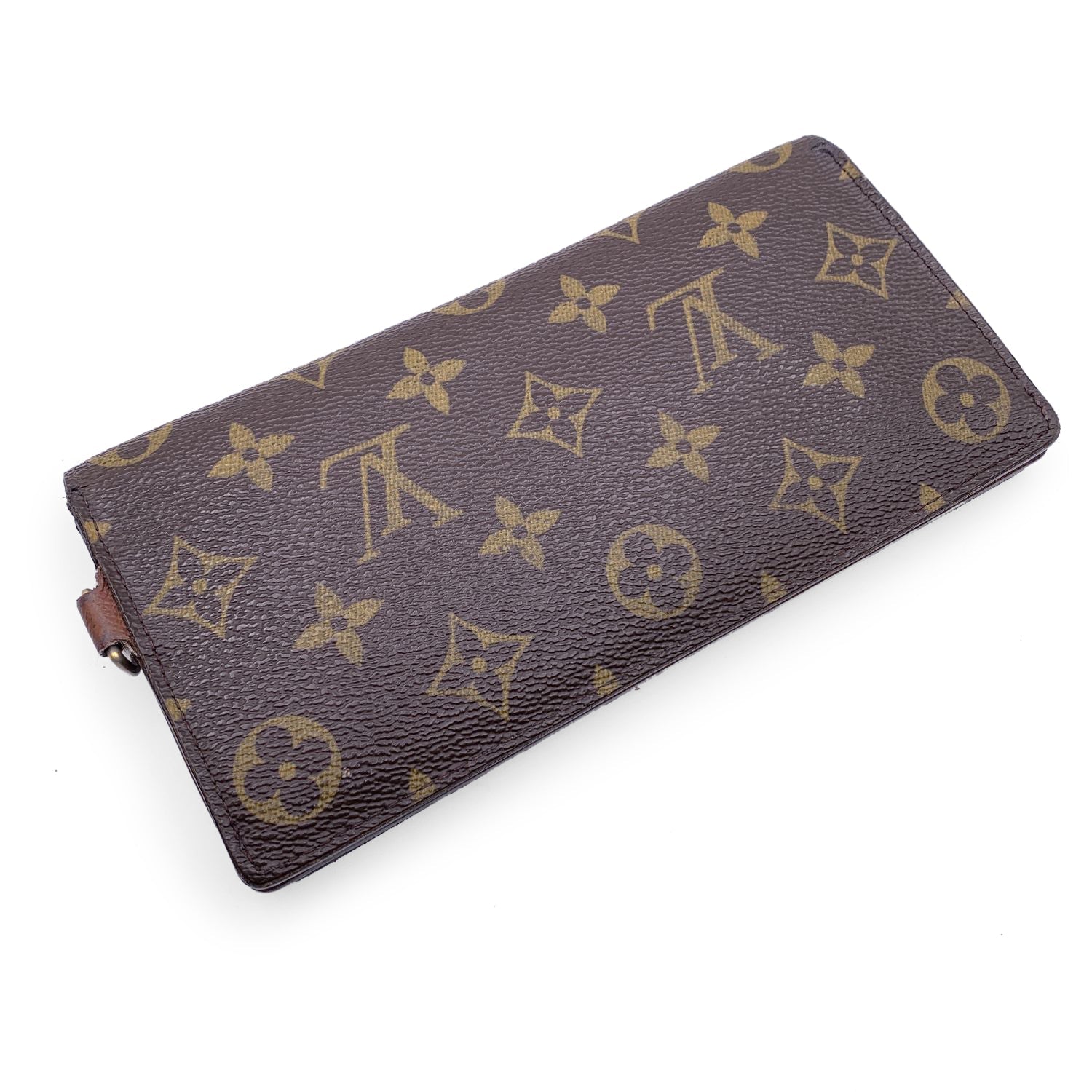 LOUIS VUITTON Wallets Accordeon