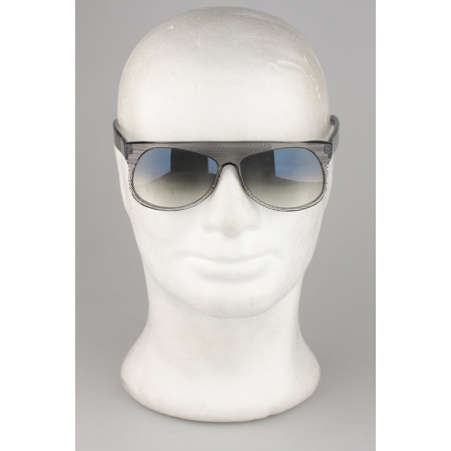 L.G.R Sunglasses