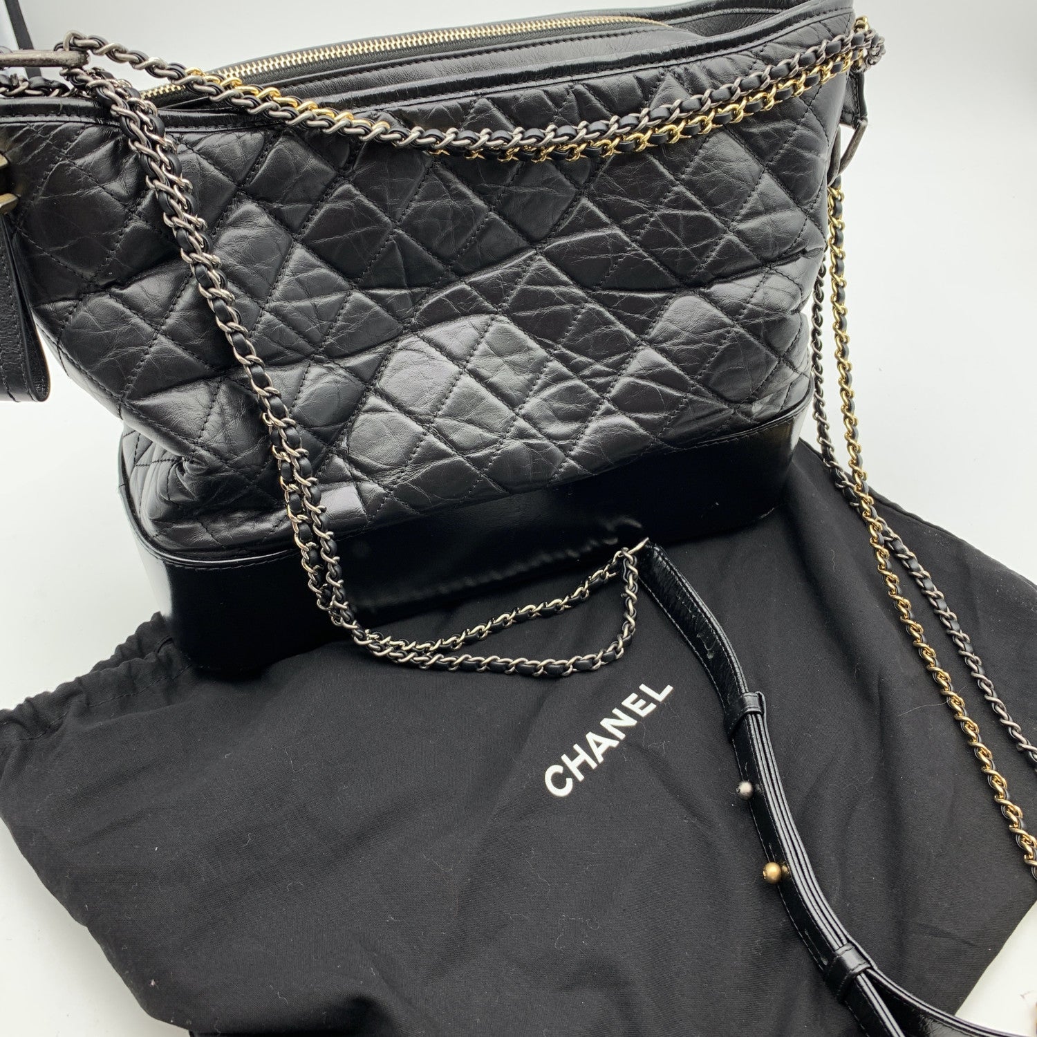 CHANEL Shoulder Bags