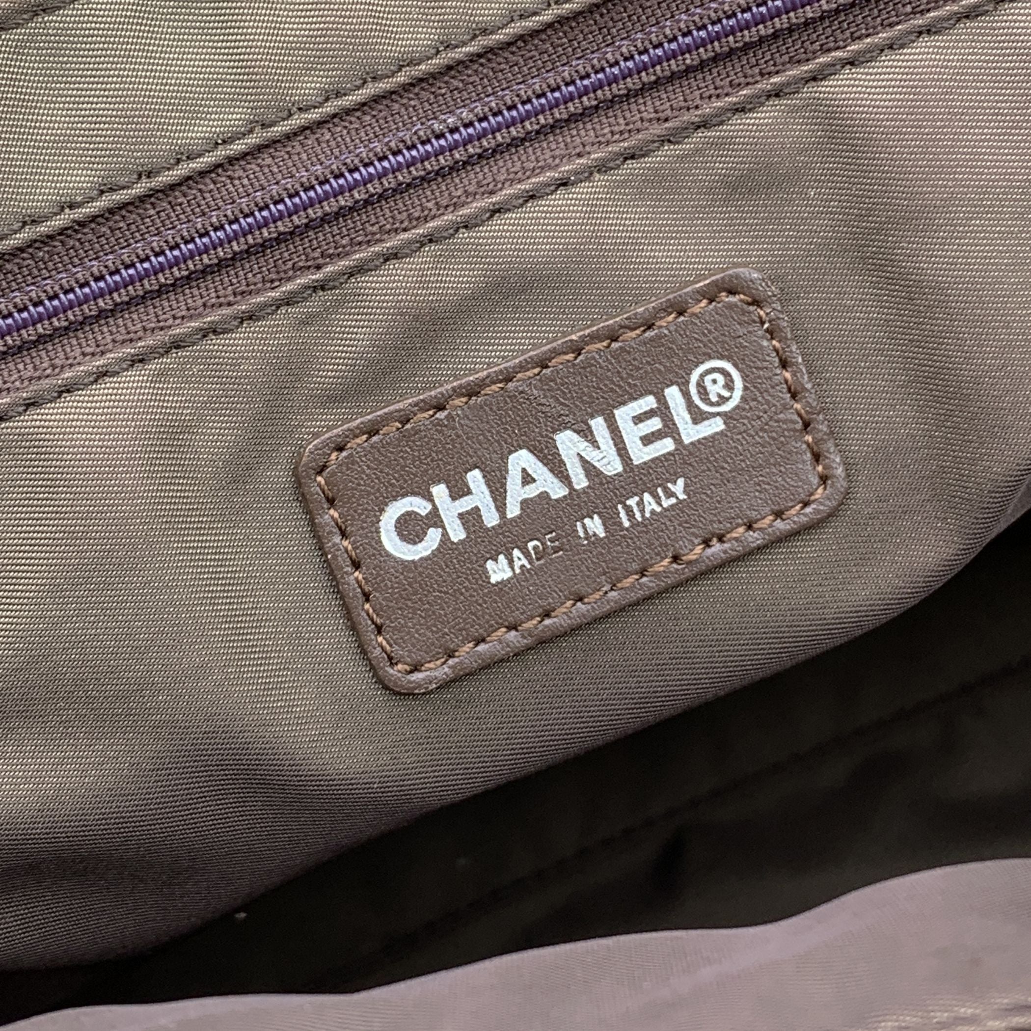 CHANEL Totes Neo Soft Shopping