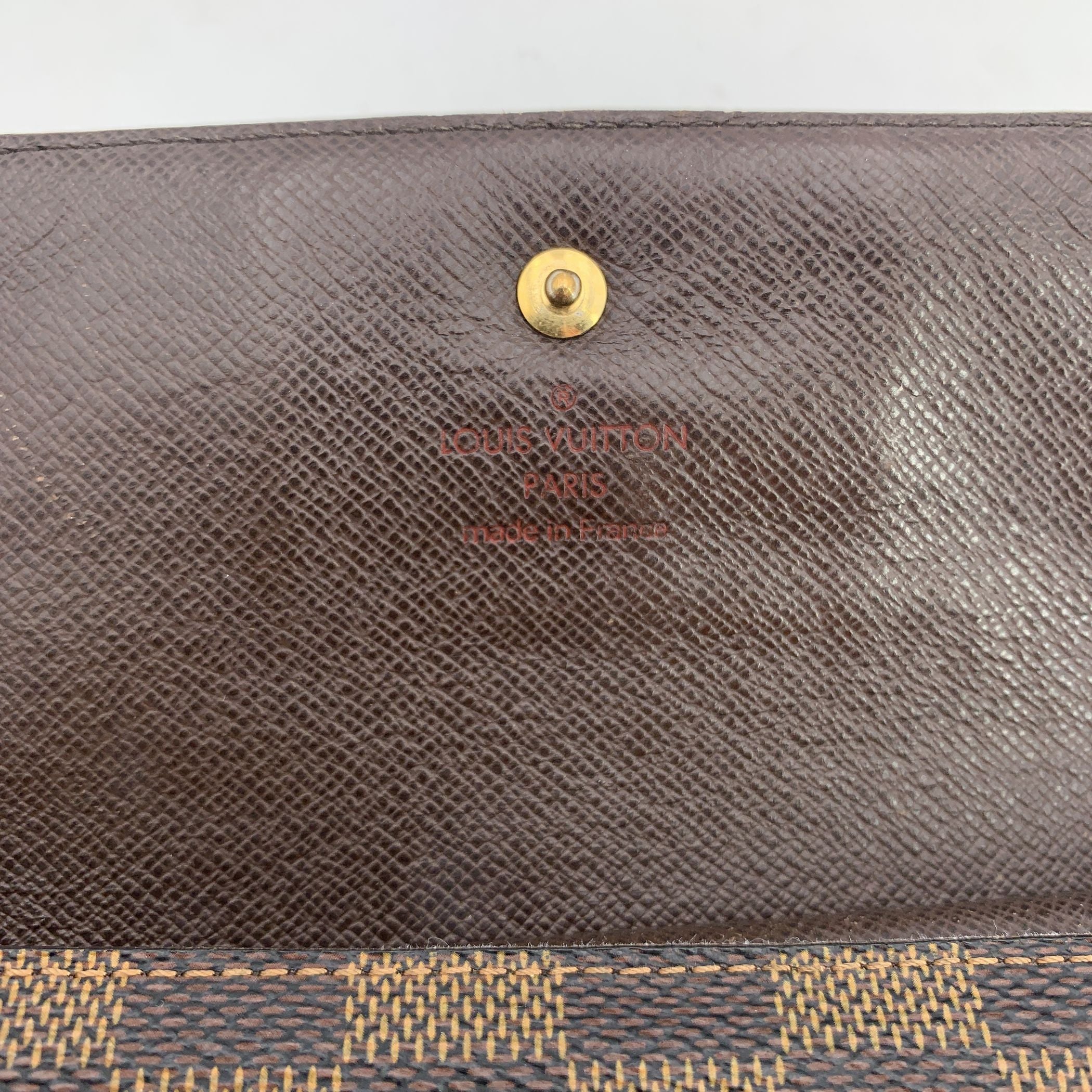 LOUIS VUITTON Wallets International