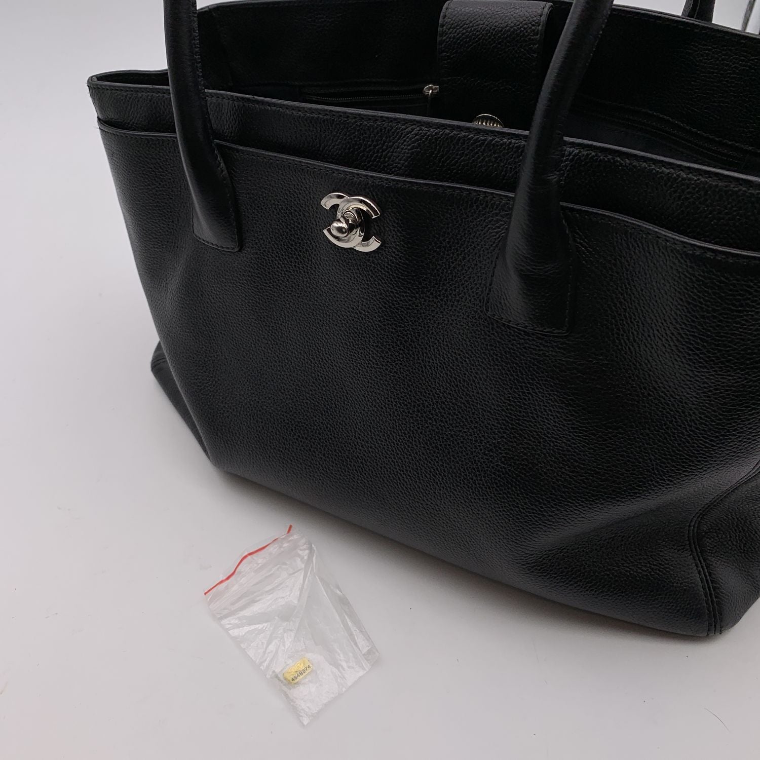 CHANEL Totes Executive