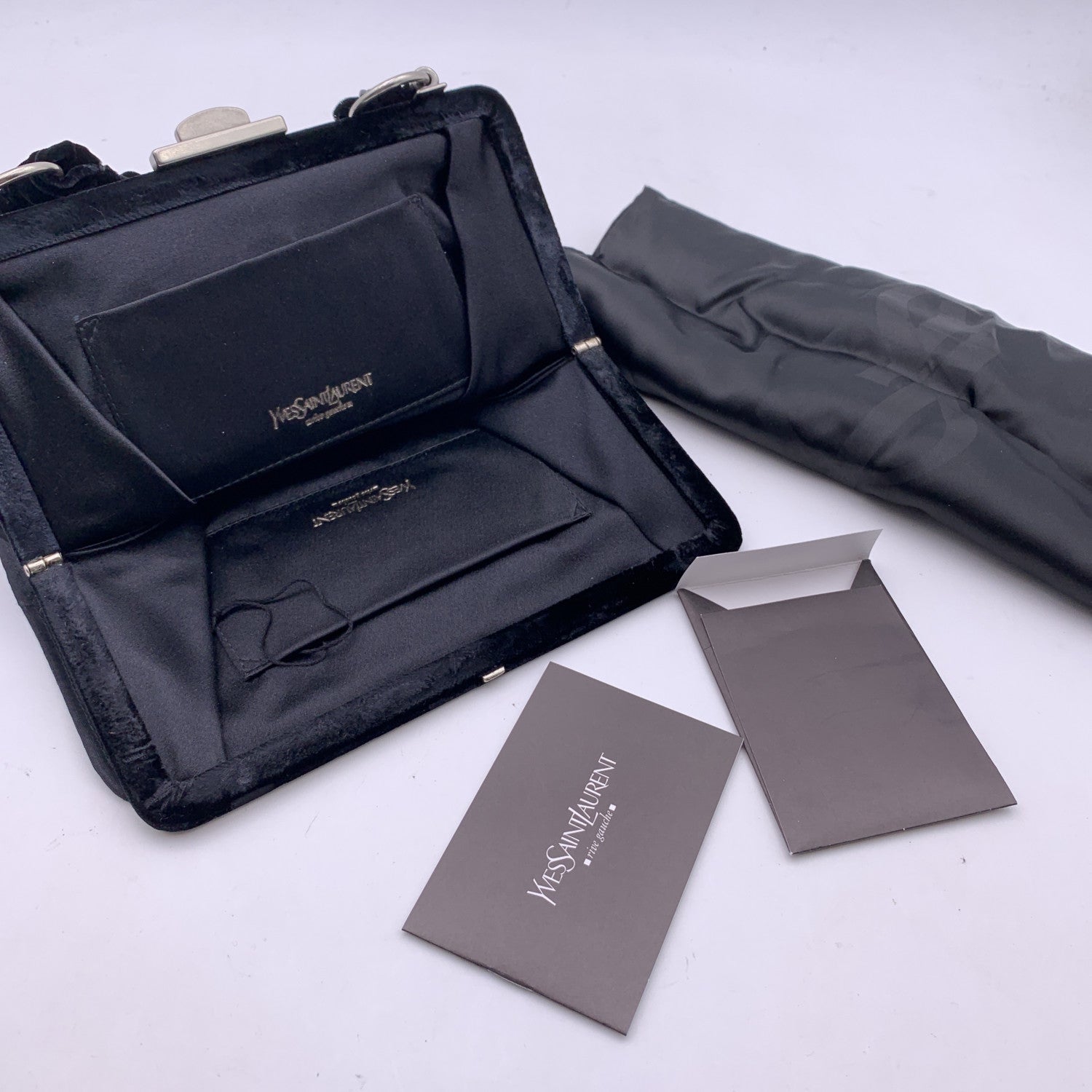 YVES SAINT LAURENT Handbags